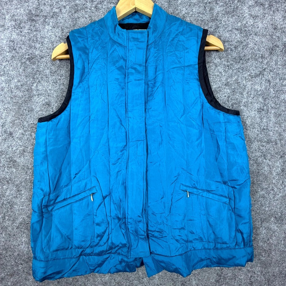 California Style‎ Puffer Vest Womens Medium Petite Blue Silk Ski Cabincore Warm